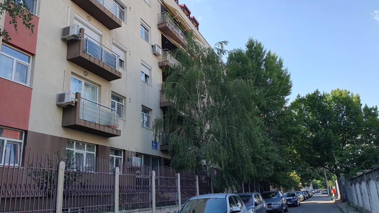 Apartament Tokyo Букурещ Екстериор снимка