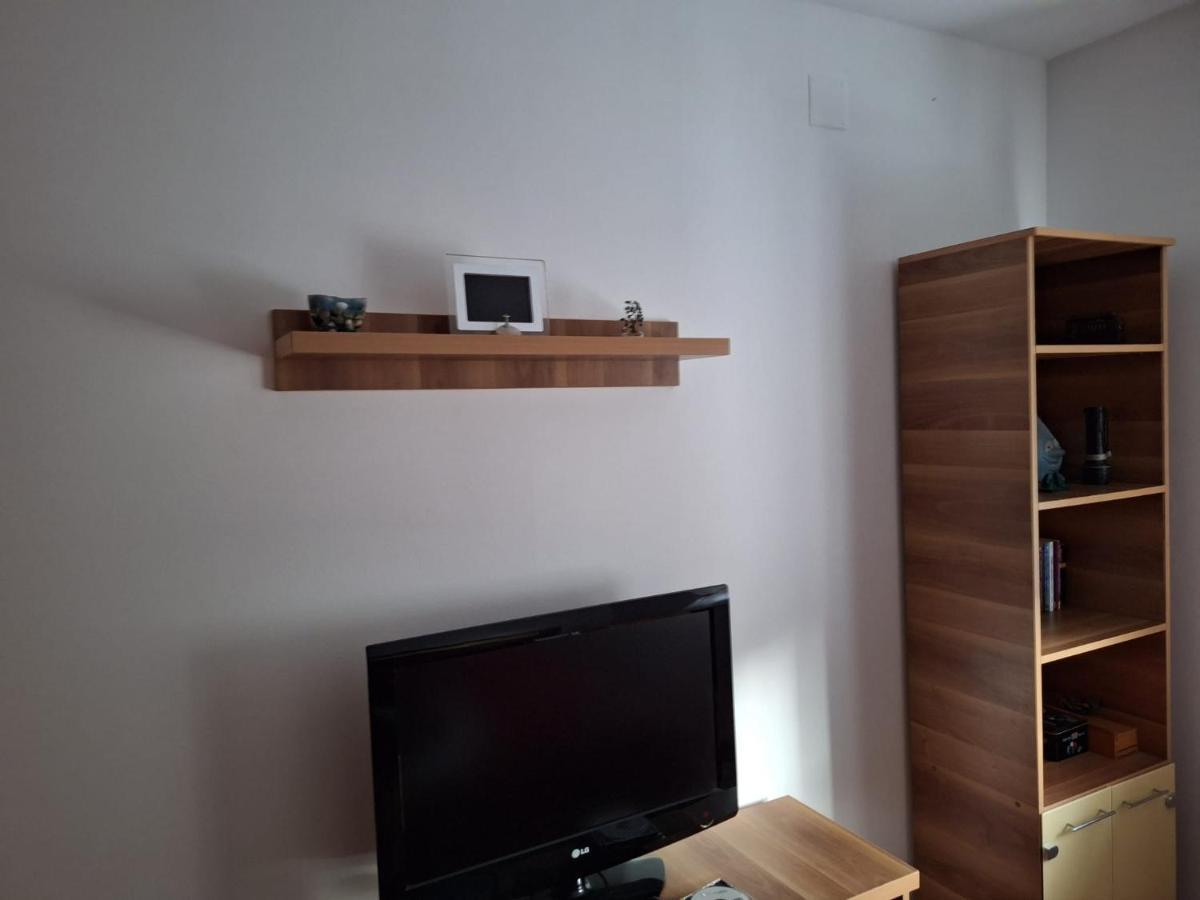 Apartament Tokyo Букурещ Екстериор снимка