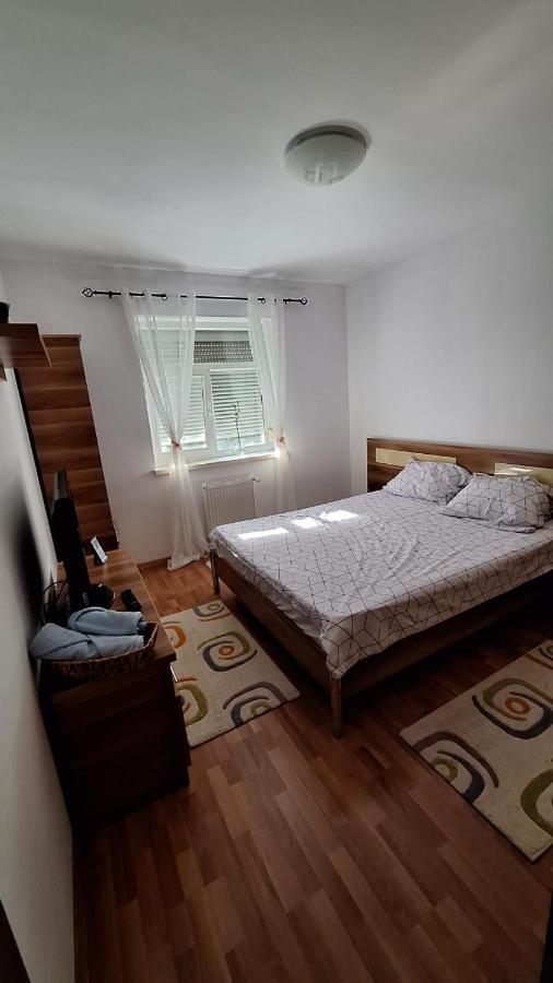 Apartament Tokyo Букурещ Екстериор снимка